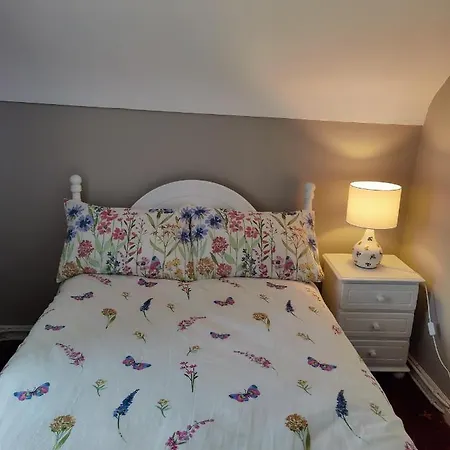Holiday home Maggies Manorhamilton